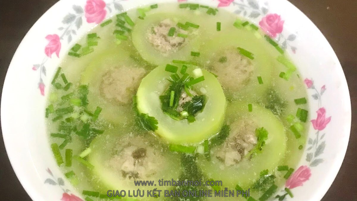 Canh bầu nhồi thịt