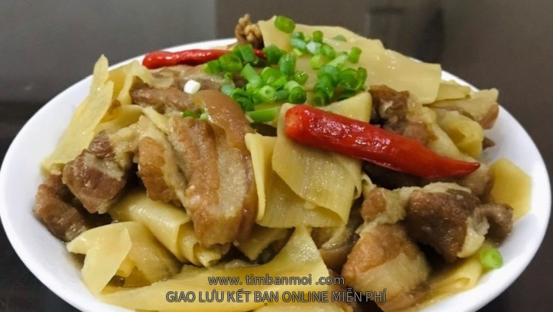 Cách làm thịt kho măng chua