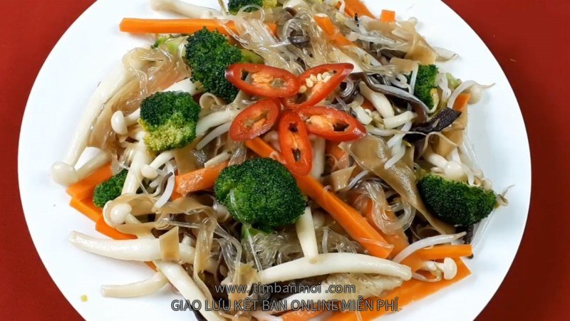Miến xào rau củ chay