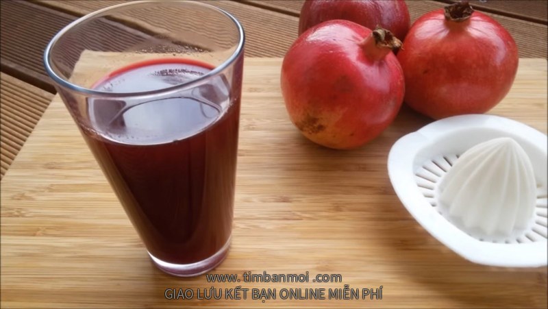 Nước ép lựu