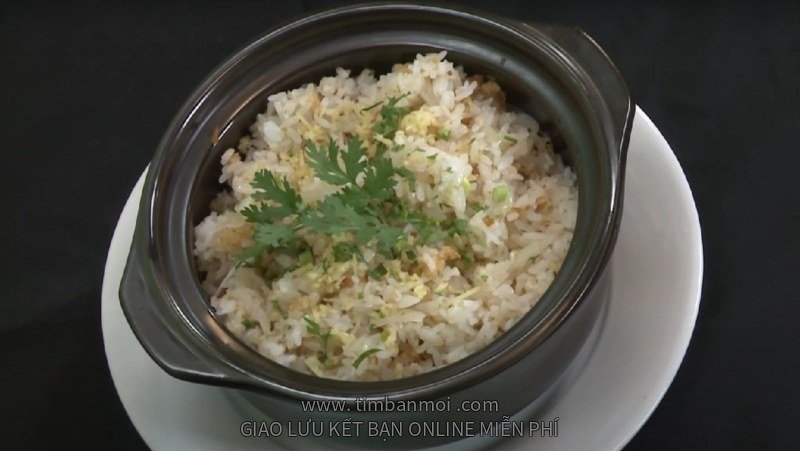 Cơm chiên 7/3 có hạt giòn