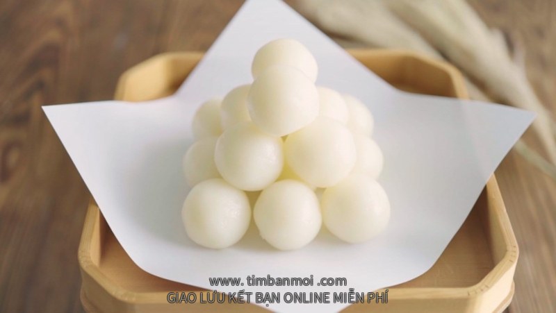 Bánh trung thu Nhật Bản - Tsukimi Dango
