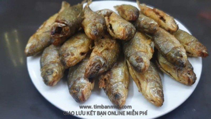 Cách làm món cá suối chiên giòn