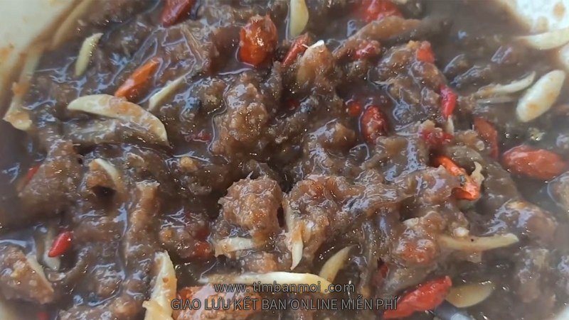 Mắm cá lia thia