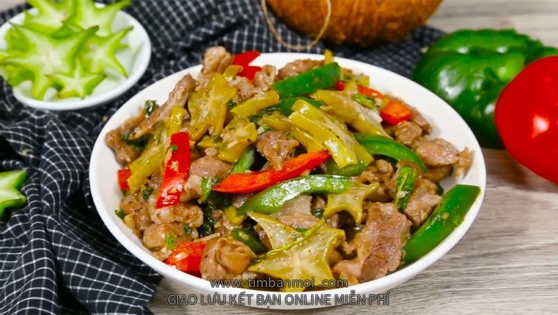 Thịt lợn xào khế