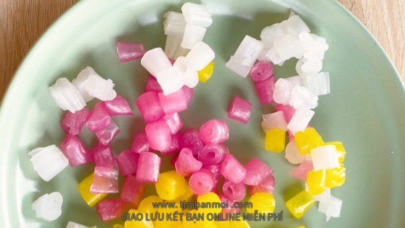 Trân châu bằng bánh tráng
