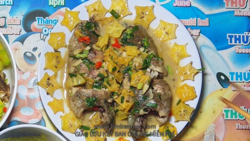 Cá rô kho khế và cá rô kho bầu