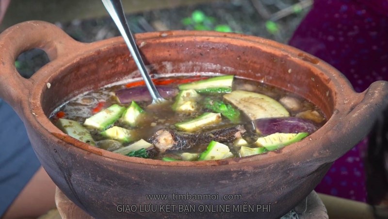Lẩu mắm cá lóc