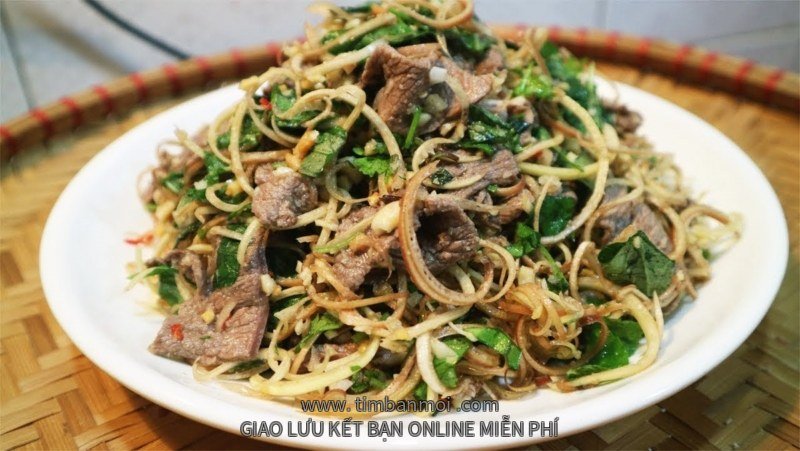 Gỏi bắp bò hoa chuối