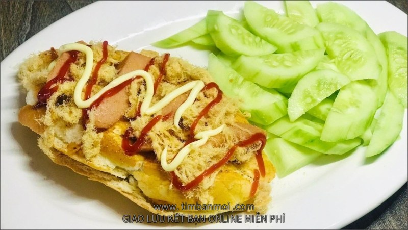 Bánh mì nướng sa tế bằng lò nướng