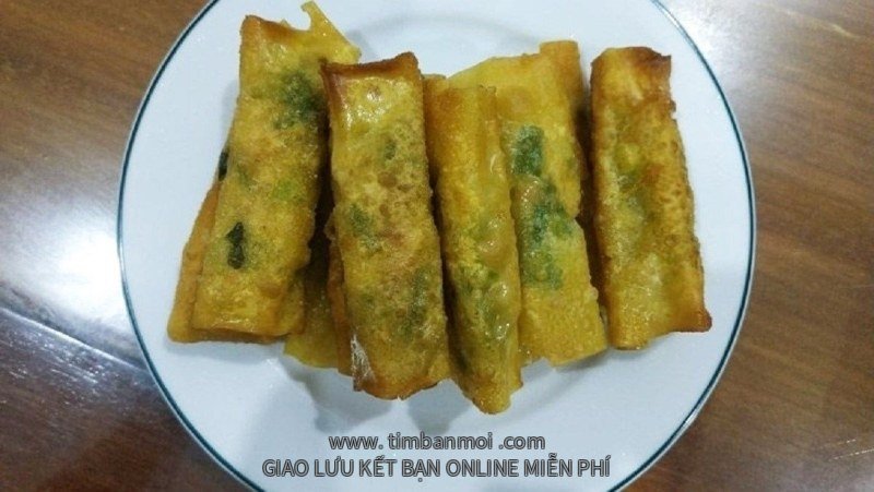 hoành thánh chiên nhân tôm thịt