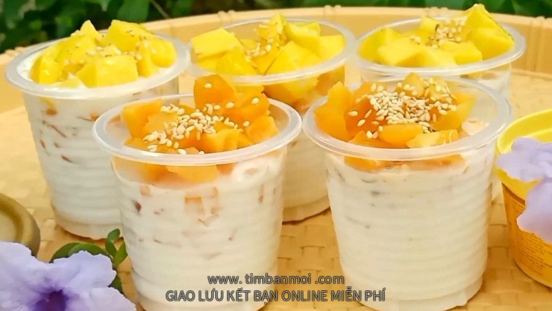 Kem mít sữa dừa