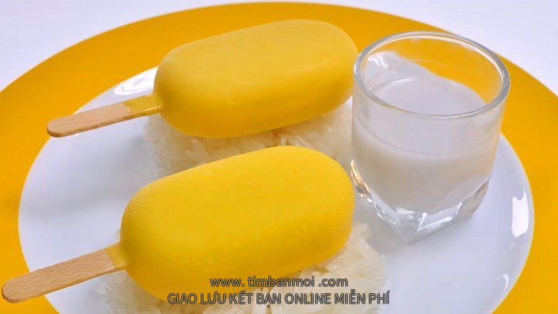 Kem xôi xoài Thái Lan