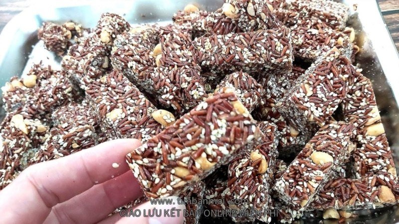 Kẹo mè gạo lứt