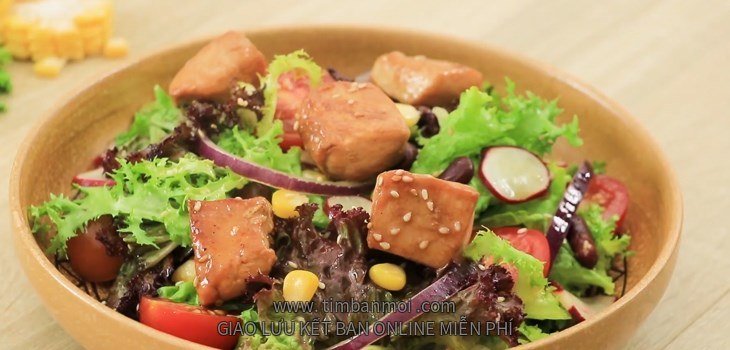 Salad ức gà vị Nhật