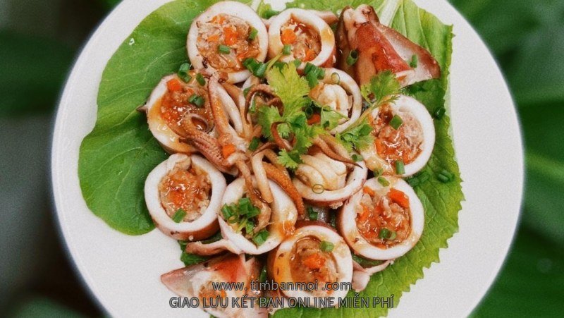 Mực nhồi thịt sốt me