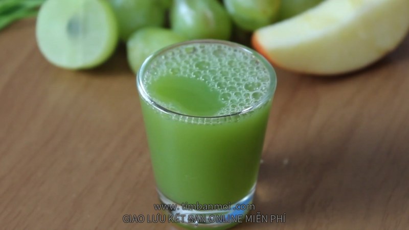 Nước ép cỏ lúa mì