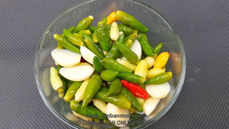 Ớt ngâm chua ngọt