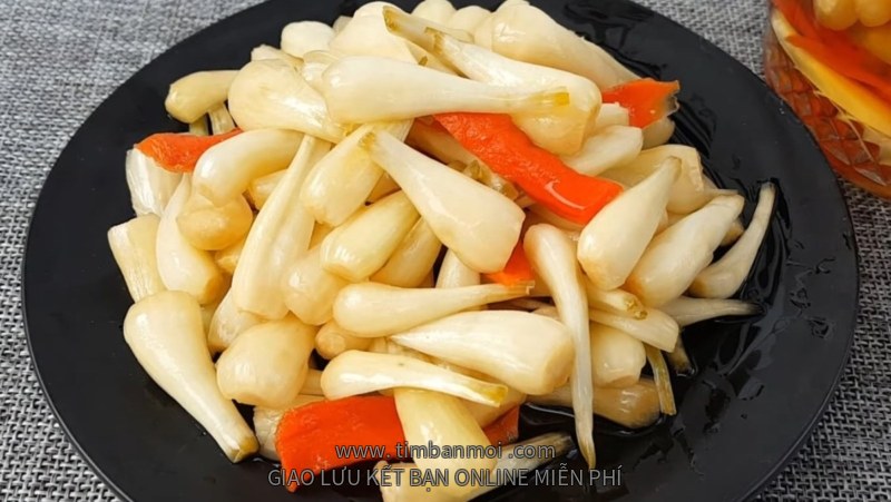 Củ kiệu ngâm mắm đường