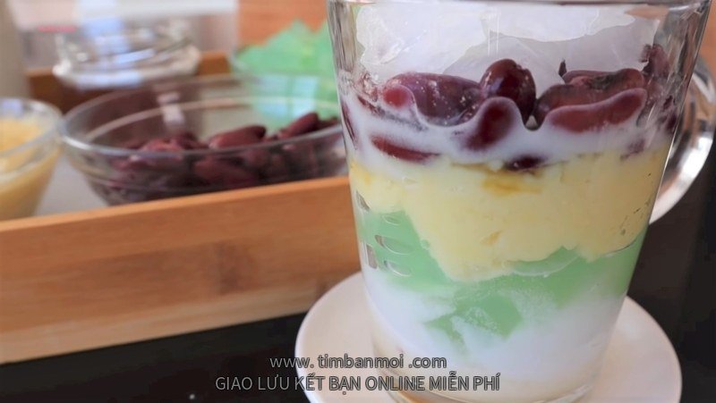 Chè ba màu