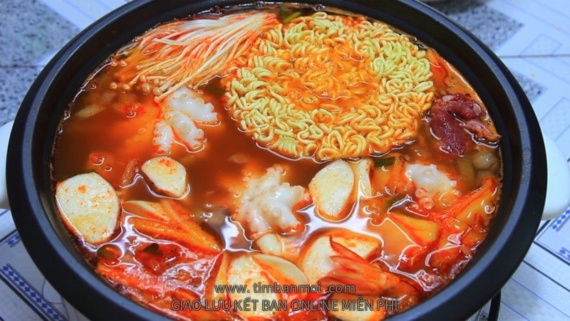 Lẩu kim chi hải sản Hàn Quốc