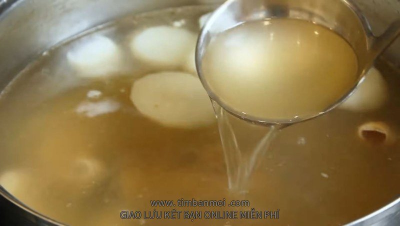 Nước lèo bánh canh