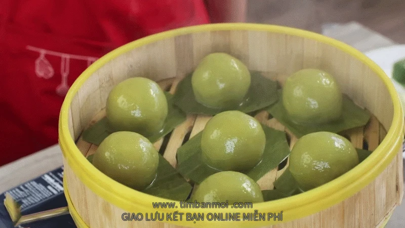 Bánh ít trần lá dứa