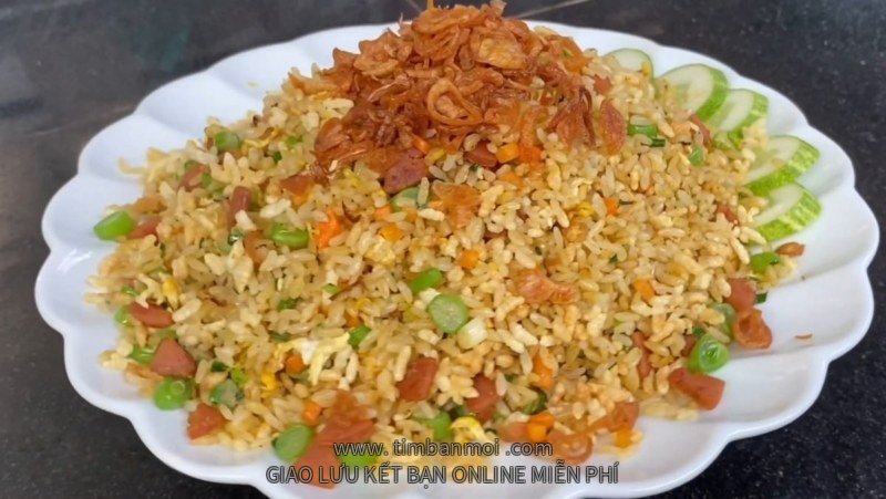 Cách làm cơm rang giòn