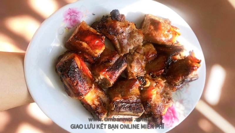 Sườn nướng BBQ bằng nồi chiên không dầu