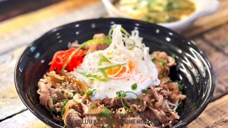 Cơm bò Gyudon Nhật Bản