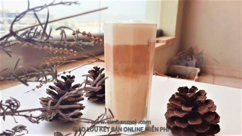 Latte hồng trà macchiato