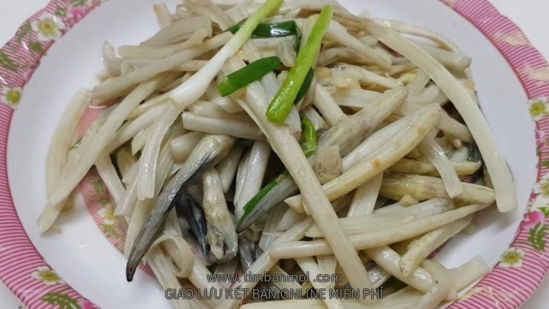 Ngó sen xào tỏi