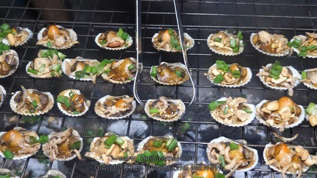 Sò huyết nướng mỡ hành, nướng mọi và giấy bạc