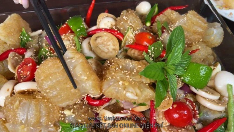 Sứa đạn sốt thái