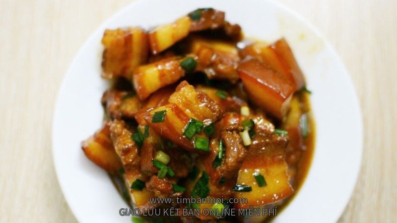 2 cách làm thịt kho nước cốt dừa