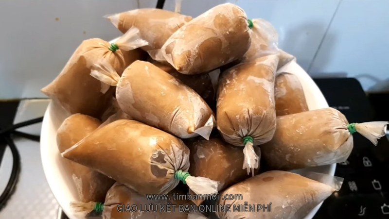 Kem cà phê sữa
