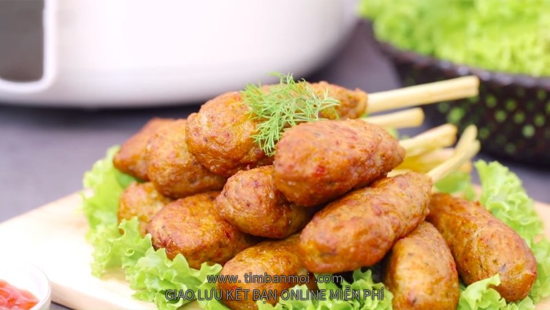 Chạo cá bọc sả