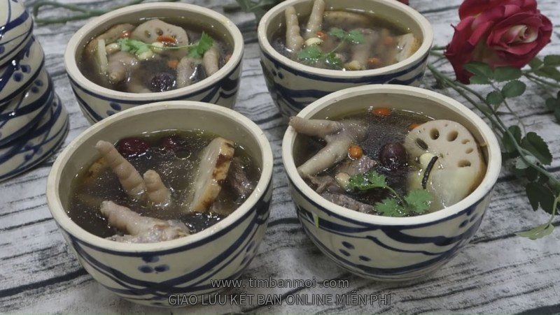 Bò tiềm thuốc bắc