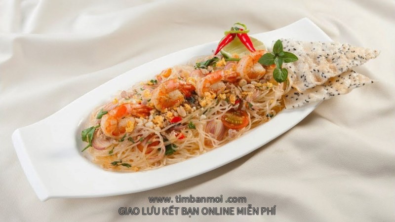 Miến trộn kiểu Thái