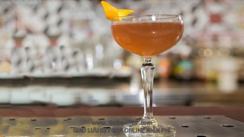 Cocktail Cosmopolitan (Cosmo cocktail)