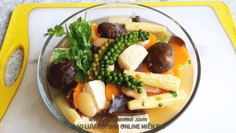 đậu hũ hầm tiêu xanh chay
